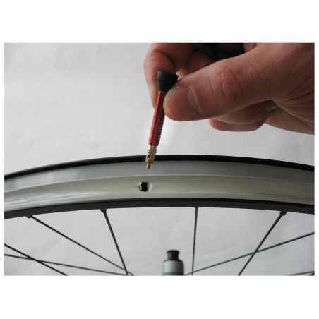 VAR LOT 2 VALVES ALU TUBELESS 35MM