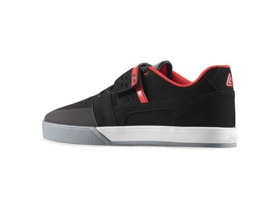 CHAUSSURES AFTON VECTAL NOIR/ROUGE